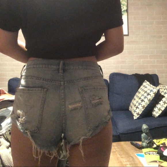 Urban Outfitters shorts - Picture 5 of 5
